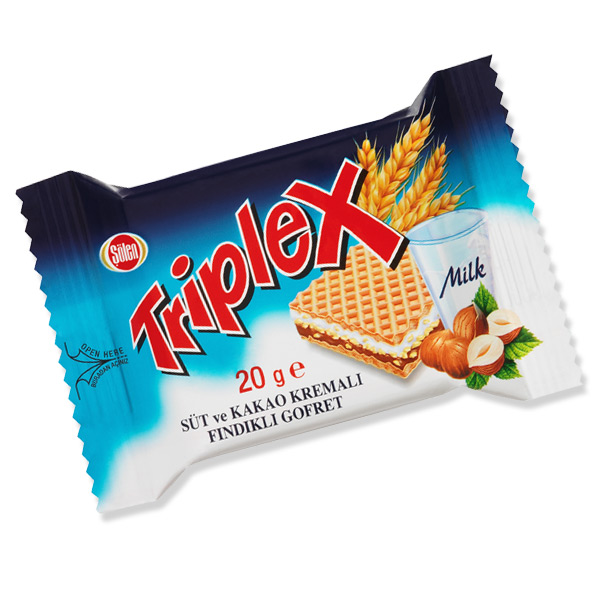 Triplex - Wafel z mlecznym i kakaowym kremem oraz z orzechami laskowymi